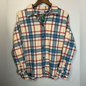L.L.Bean Women’s Petite Flannel Shirt Relaxed Fit Size Large Petite